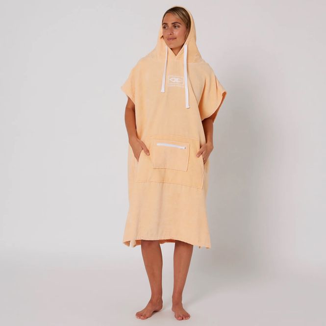Hovedbilde O&E - Skifteponcho med hette - Peach